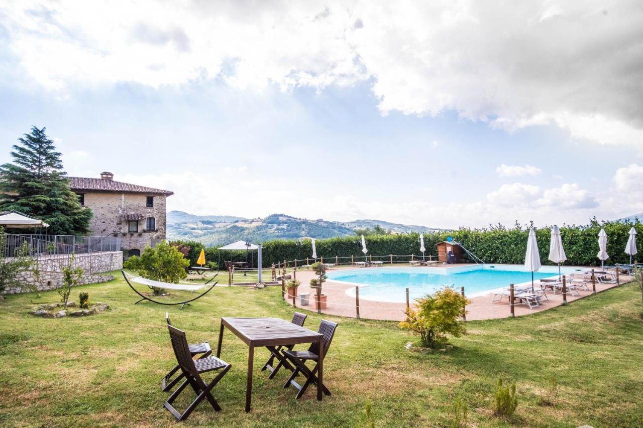 Agriturismo Goccia Di Luna Umbertide Bagian luar foto