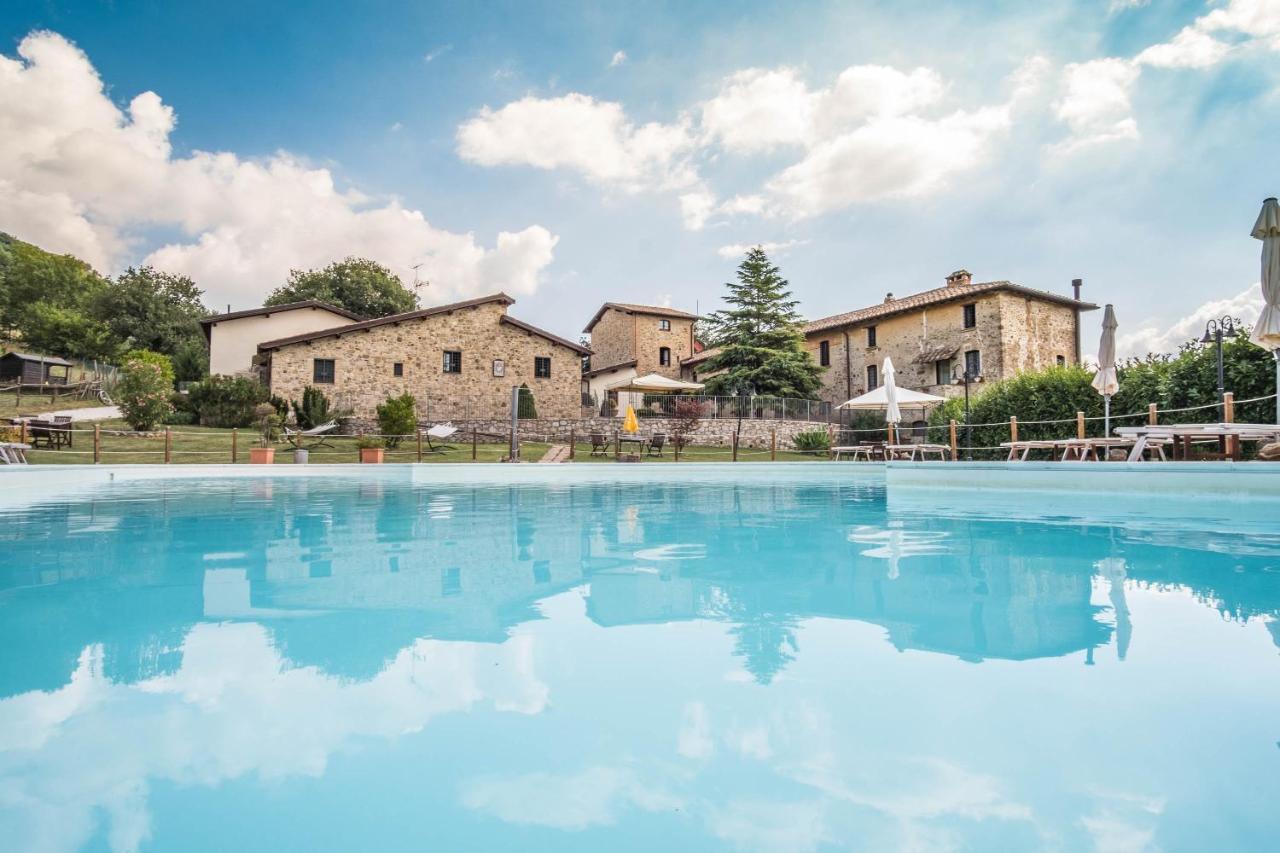 Agriturismo Goccia Di Luna Umbertide Bagian luar foto