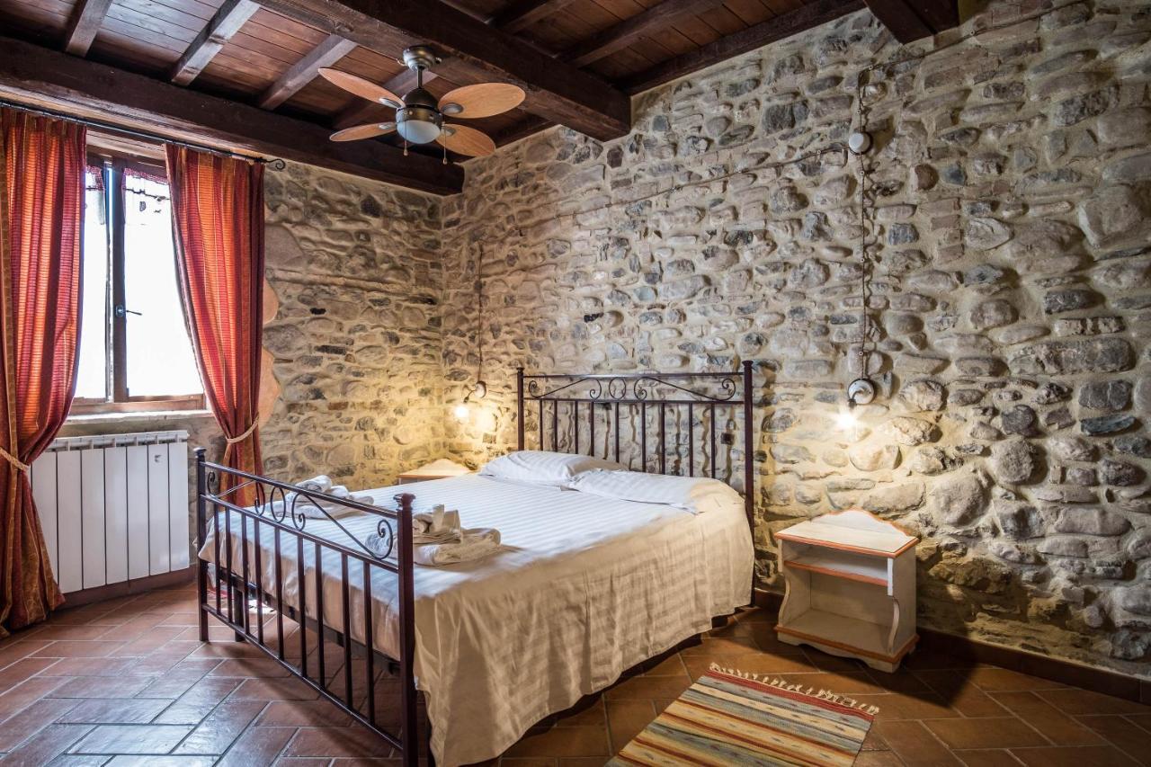 Agriturismo Goccia Di Luna Umbertide Bagian luar foto