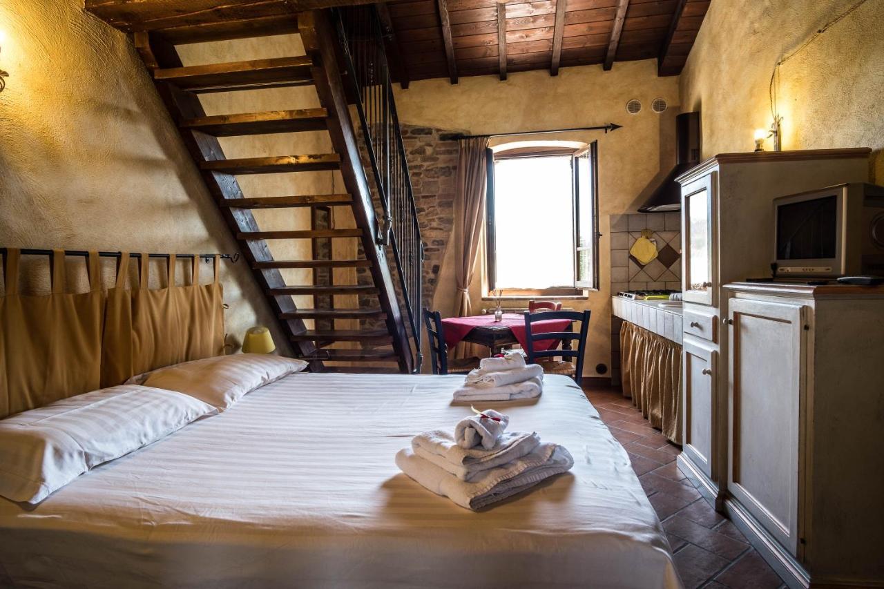 Agriturismo Goccia Di Luna Umbertide Bagian luar foto