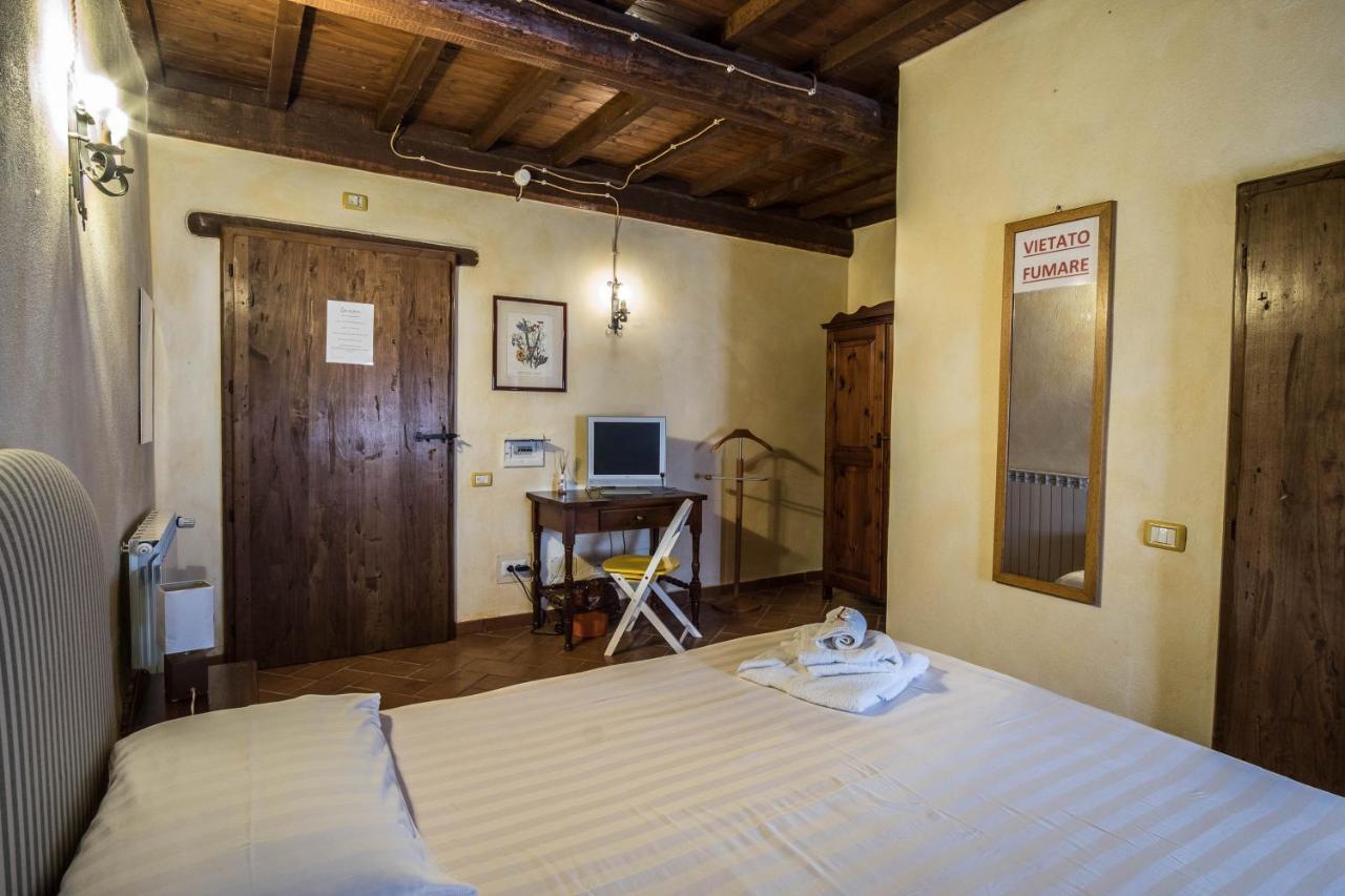 Agriturismo Goccia Di Luna Umbertide Bagian luar foto