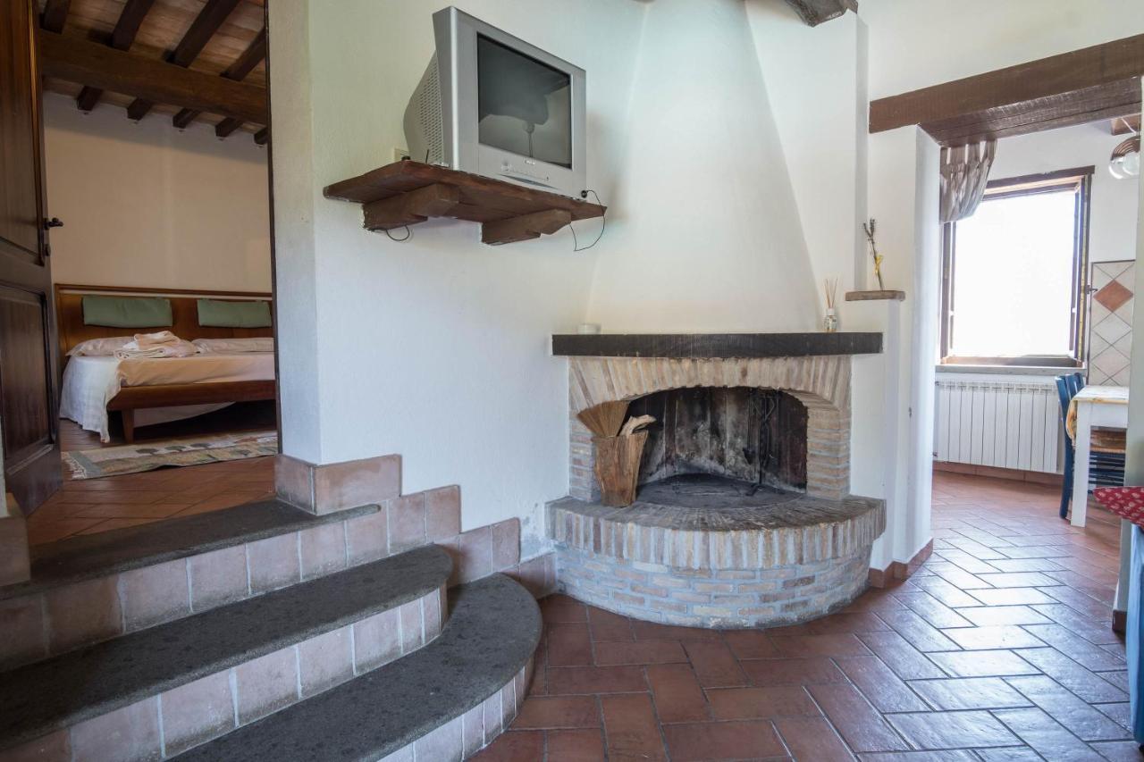 Agriturismo Goccia Di Luna Umbertide Bagian luar foto