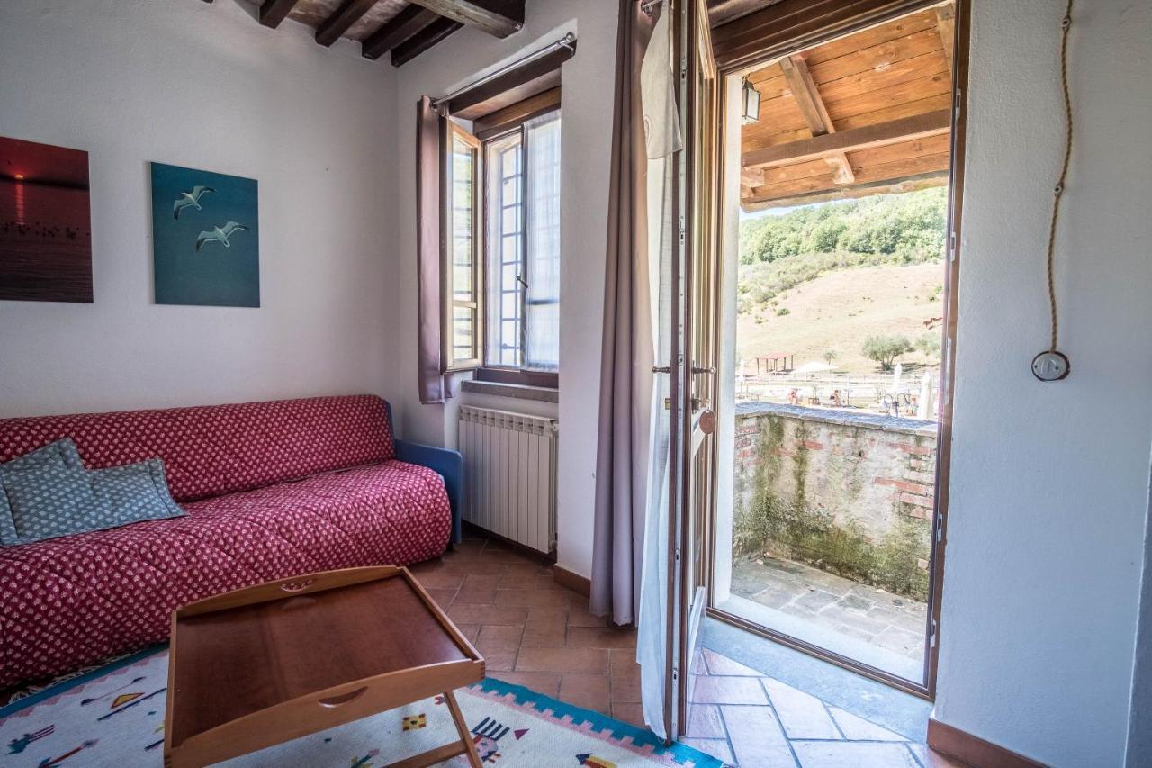 Agriturismo Goccia Di Luna Umbertide Bagian luar foto